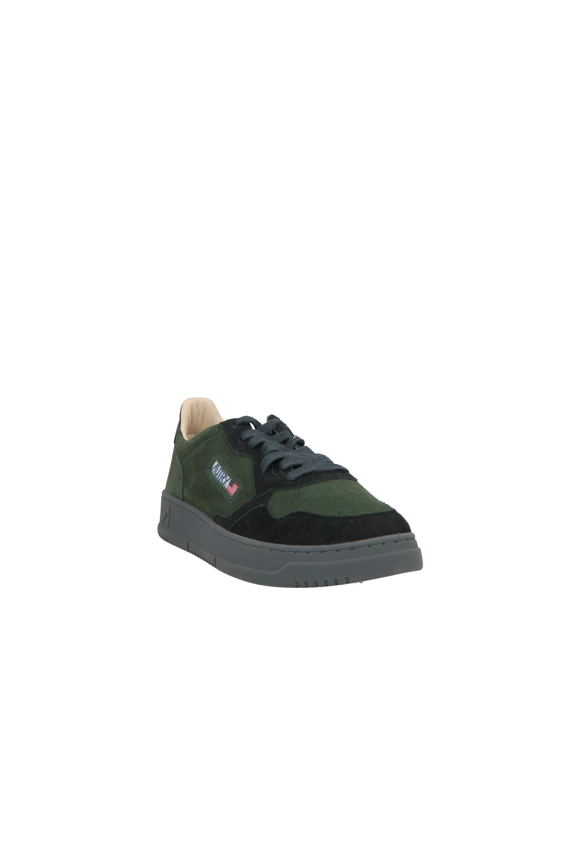 Autry Sneakers Low Medalist in Pelle vista trequarti