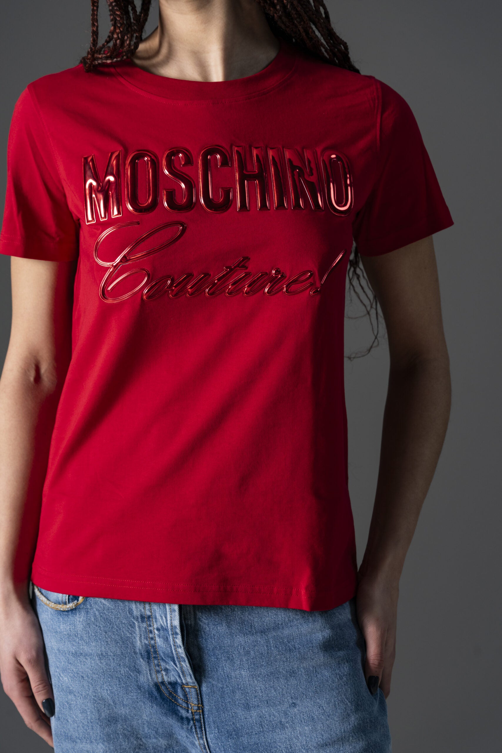 Moschino T-Shirt mit geprägtem Logo
