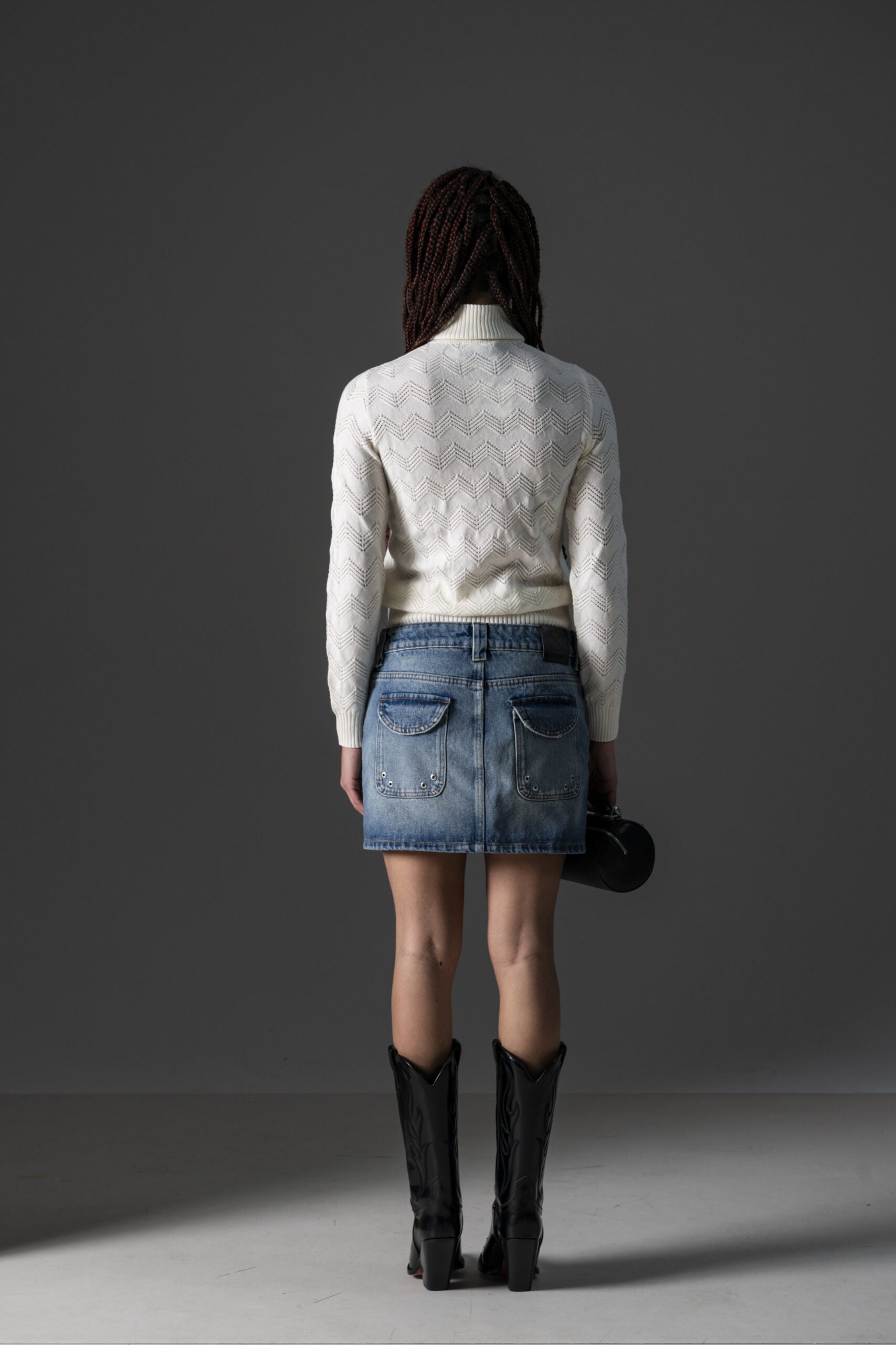Moschino Maglia in Lana a collo alto e ricamo-3