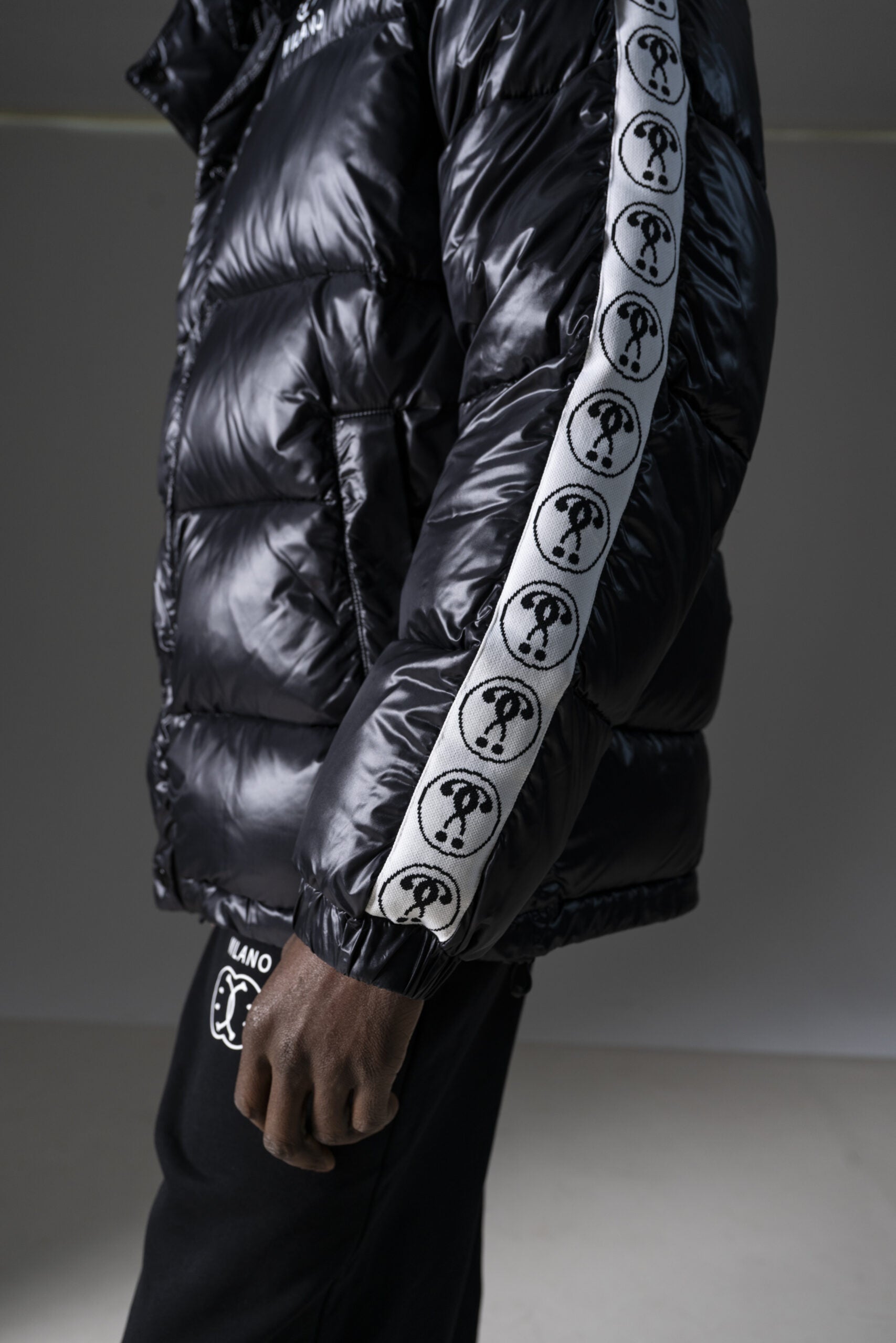 Moschino Piumino con Logo-7