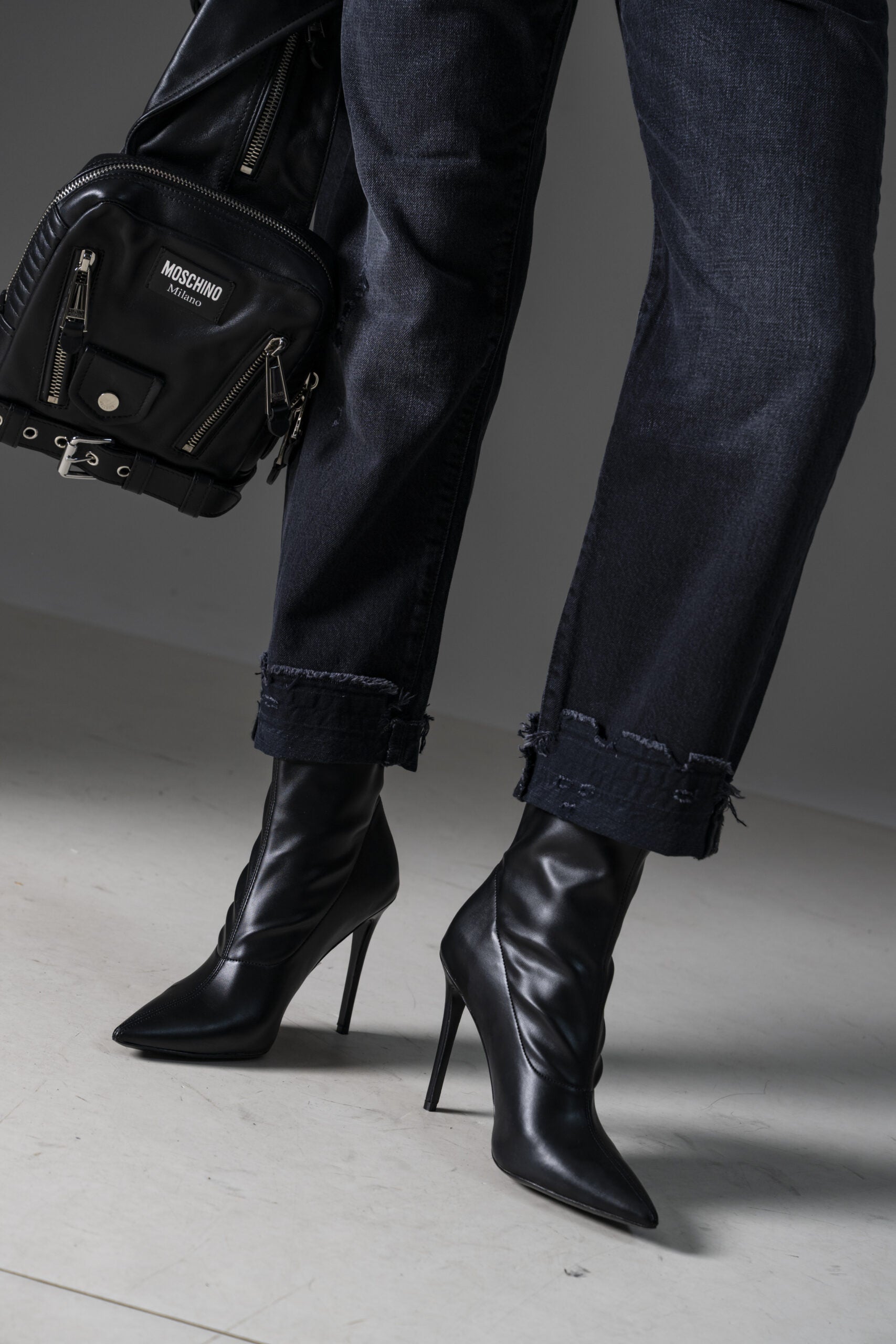 R13 Jeans Croppato Nero-3