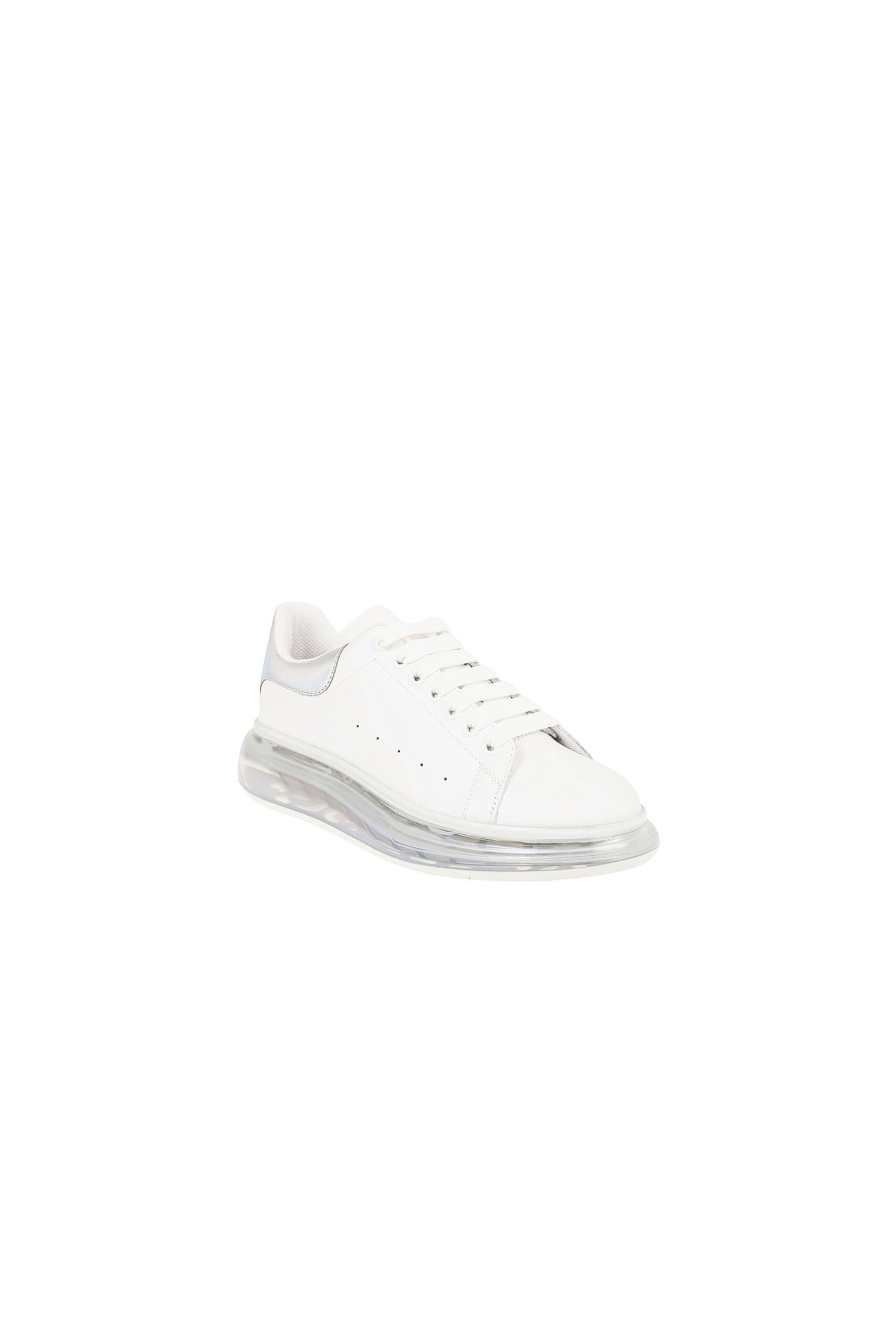 Alexander Mcqueen Sneakers Ovesize in Pelle bianche vista trequarti