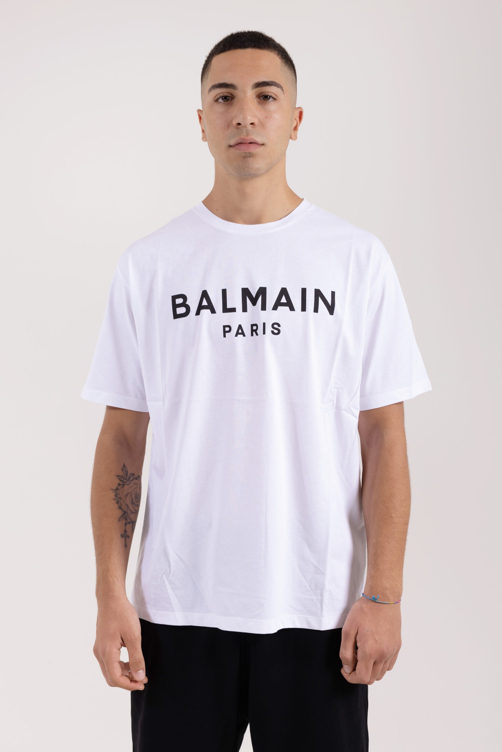 Balmain Paris t shirt con logo