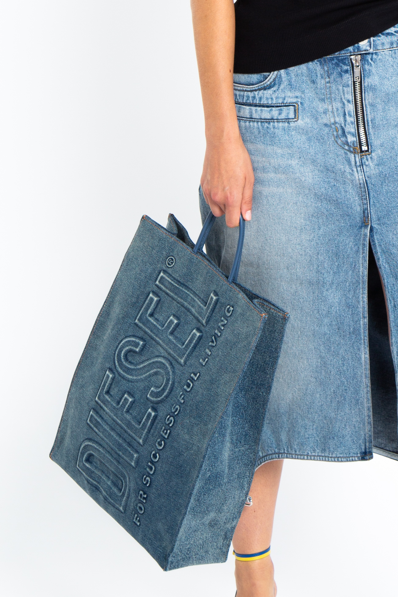 Diesel Borsa Tote in Denim Blu zoom