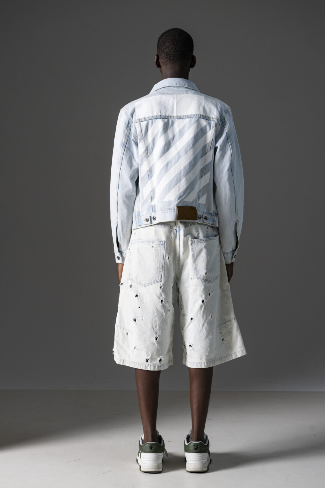 Off White Giacca In Denim Con Stampa - immagine 4