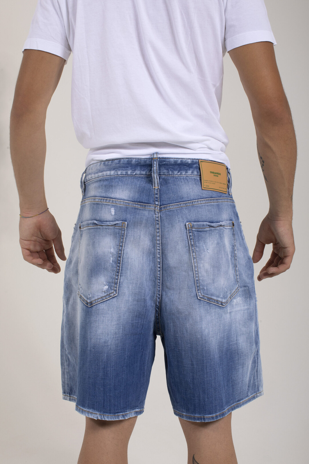 Dsquared2 Shorts Chiari In Denim - immagine 3