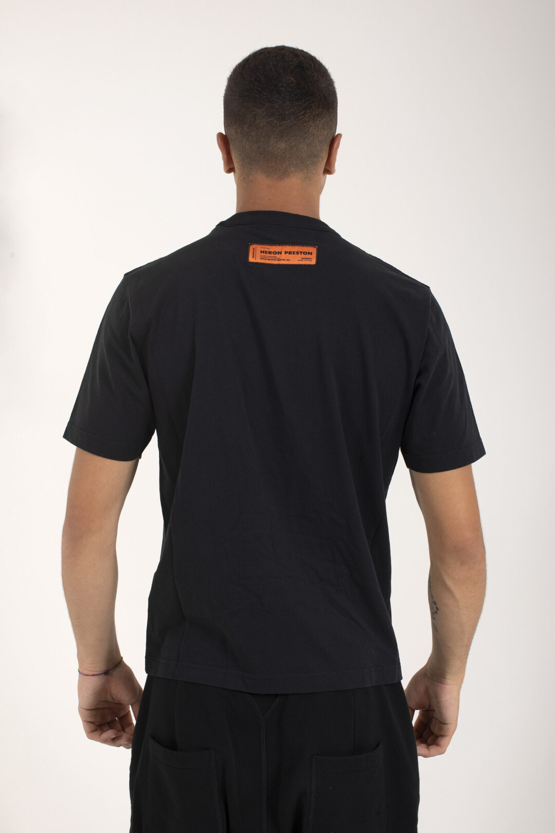 Heron Preston T Shirt Con Logo "СТИЛЬ" - immagine 3